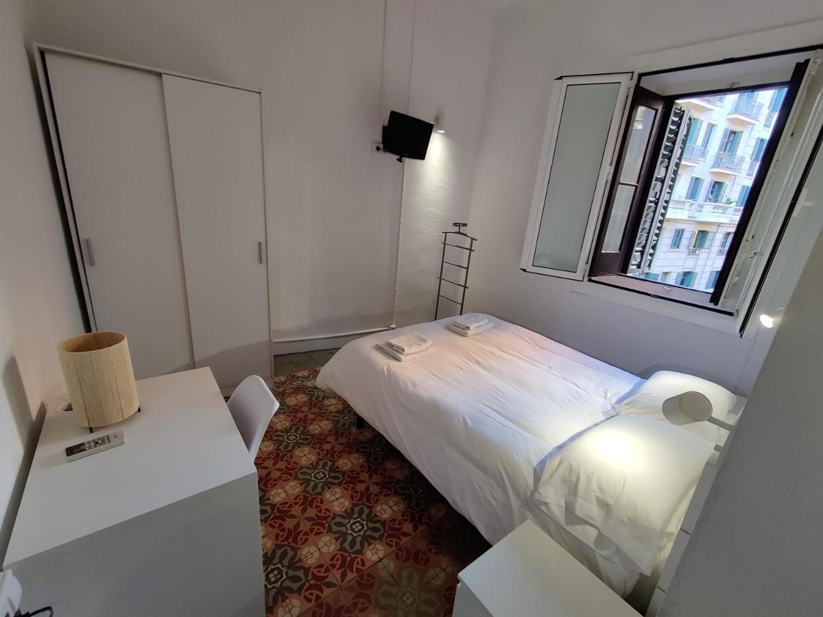 Hostal Del Palau Barcelona Exterior photo